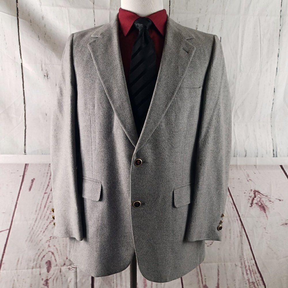 Countess Mara 41R 100% Cashmere Logo Buttons Gray Blazer Sport Coat